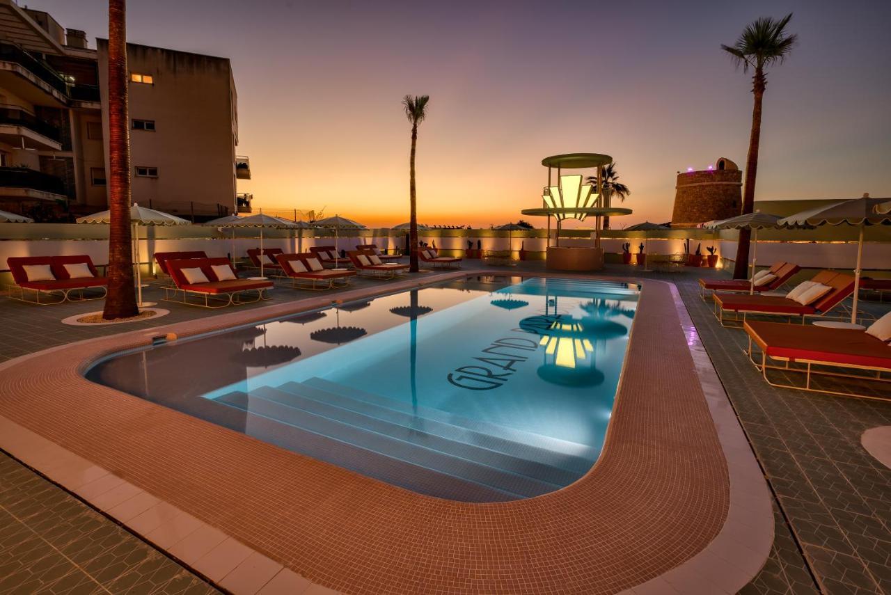 Grand Paradiso Ibiza - Adults Only San Antonio  Exterior photo